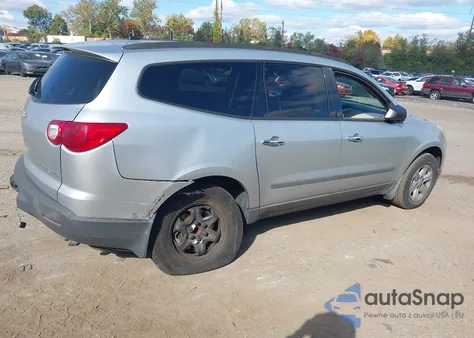2011 Chevrolet Traverse Ls from USA, damaged, VIN 1GNKRFED9BJ216799